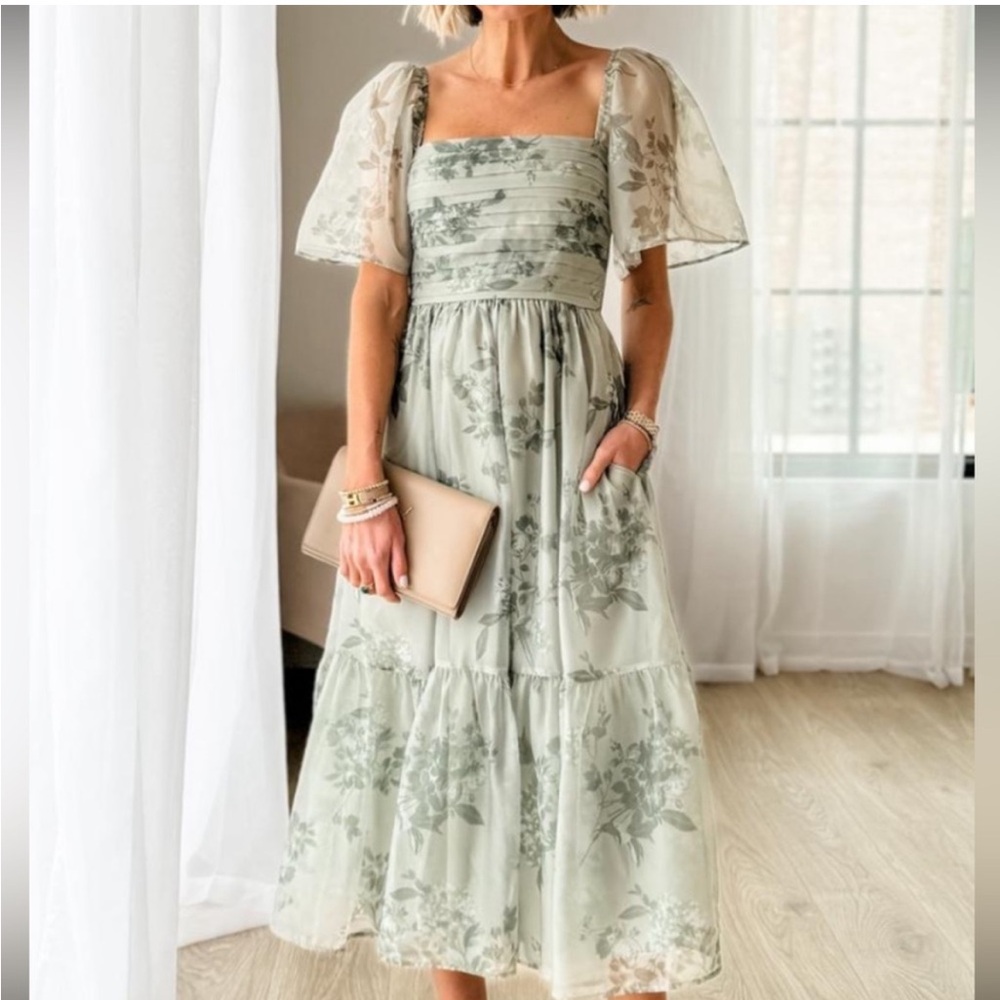 The A&F Emerson Angel Sleeve Midi Dress